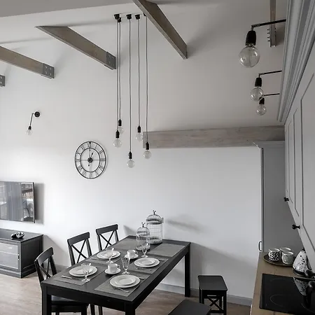 Apartment Comfort - *