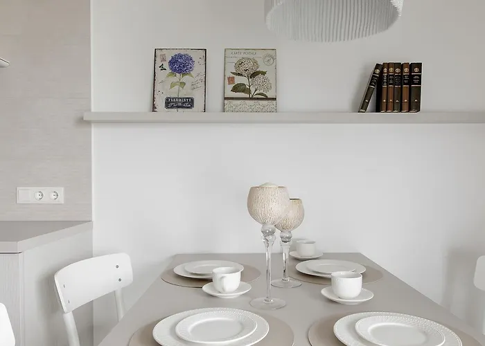 Apartment Comfort - *